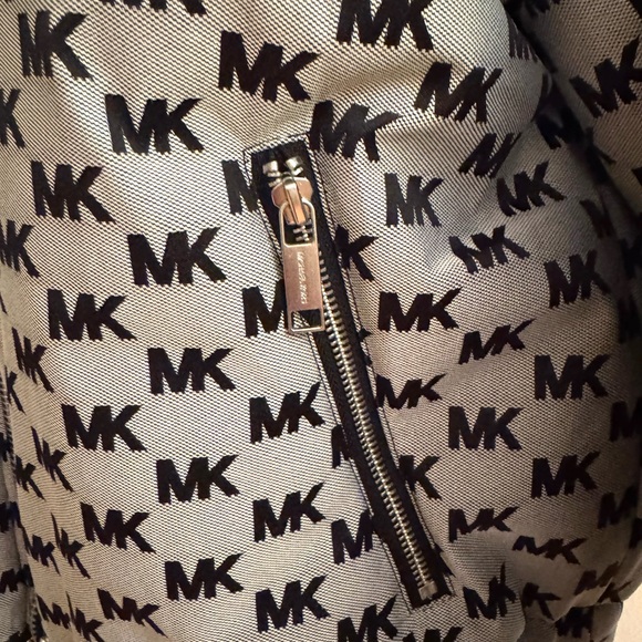 MICHAEL KORS Women Gray LogoJacquard Hooded Puffer Jacket XS NWT $395 - Picture 7 of 13